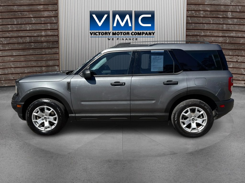 2021 Ford Bronco Image 2