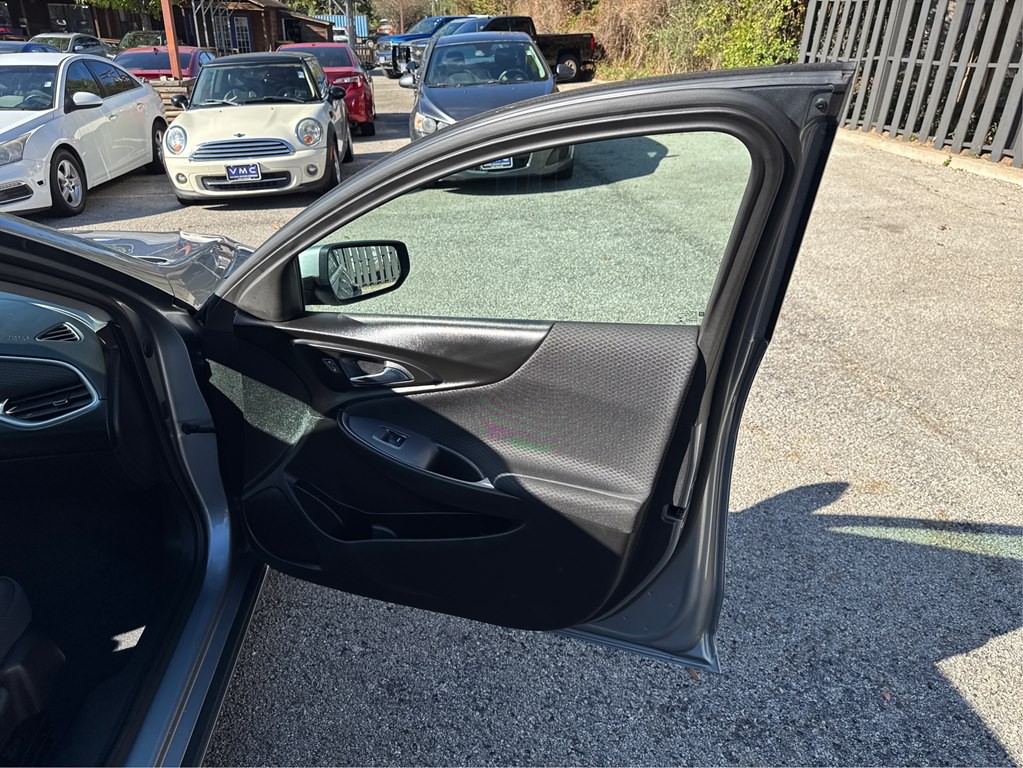 2024 Chevrolet Malibu Image 22