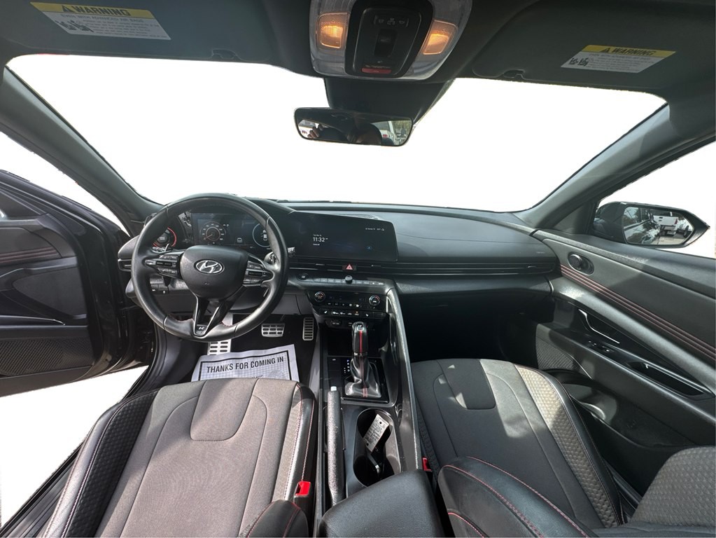 2023 Hyundai Elantra Image 23