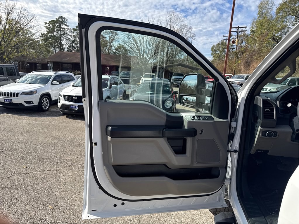 2022 Ford F-250 Image 16