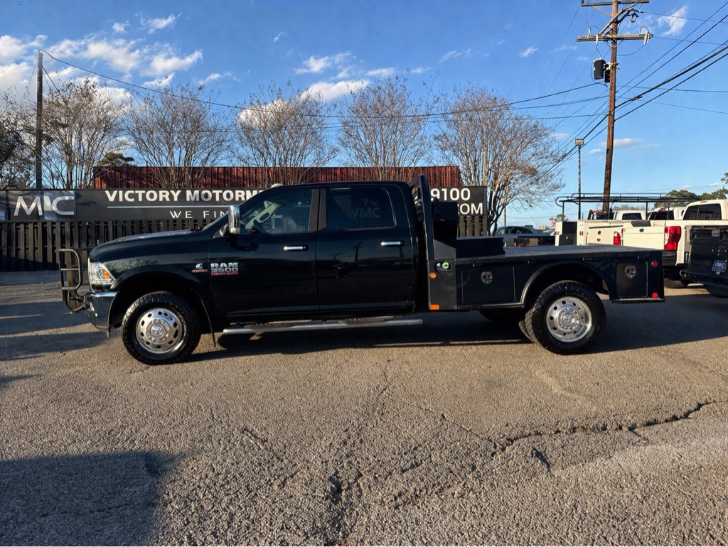 2016 RAM 3500 Image 1
