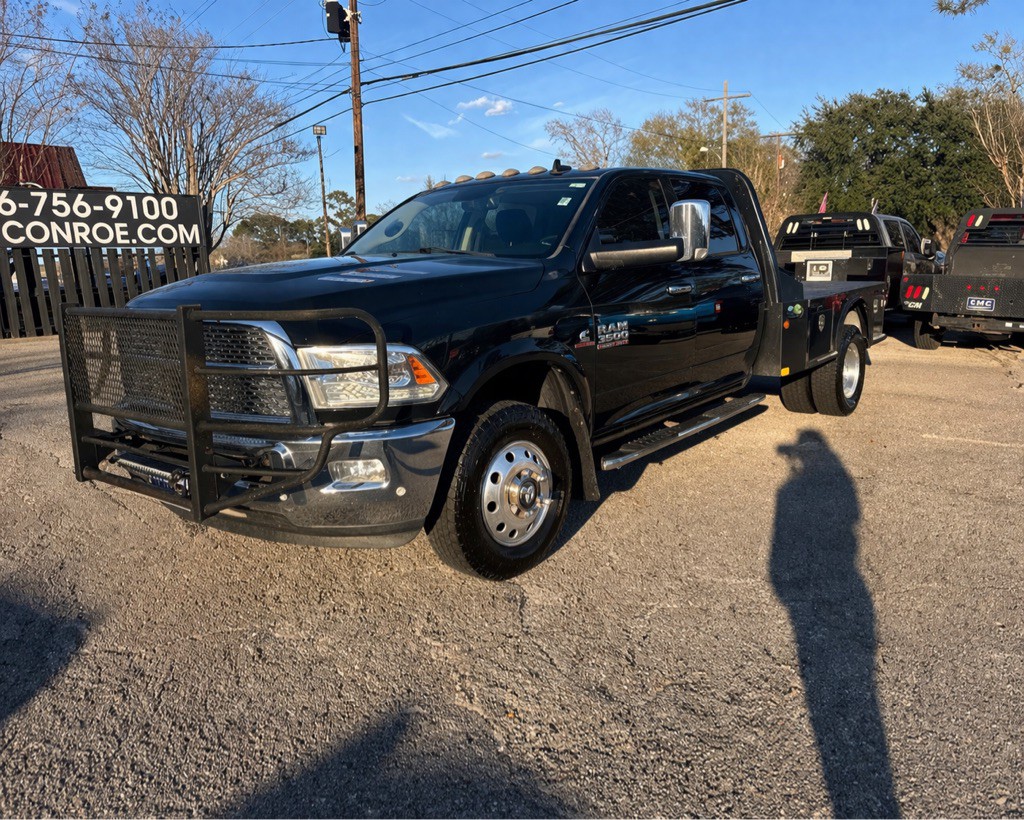 2016 RAM 3500 Image 2