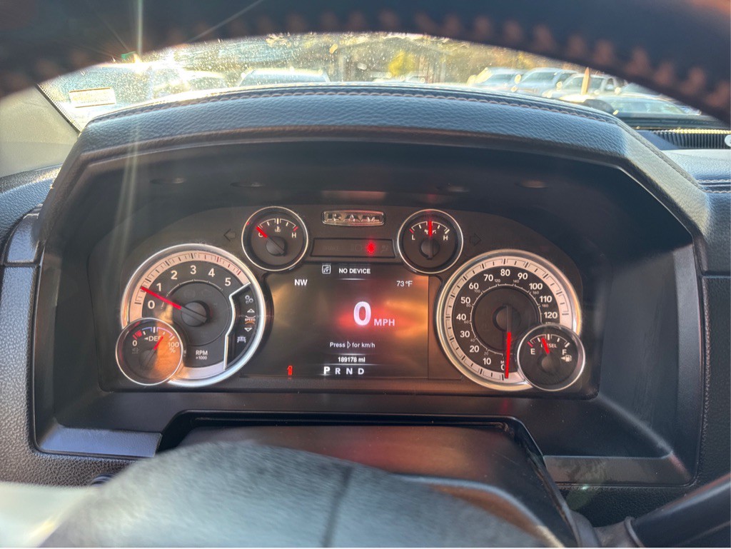 2016 RAM 3500 Image 14