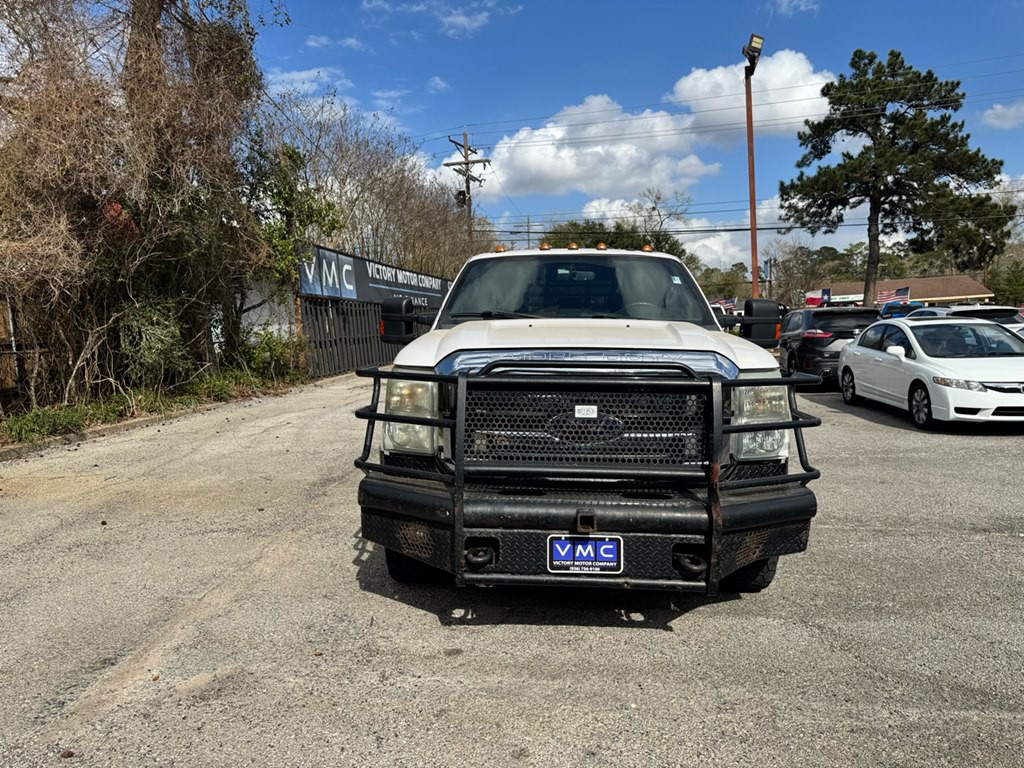 2015 Ford F-350 Image 3