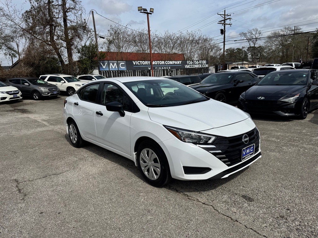 2025 Nissan Versa Image 6