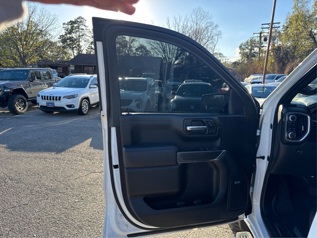 2019 GMC Sierra Image 19