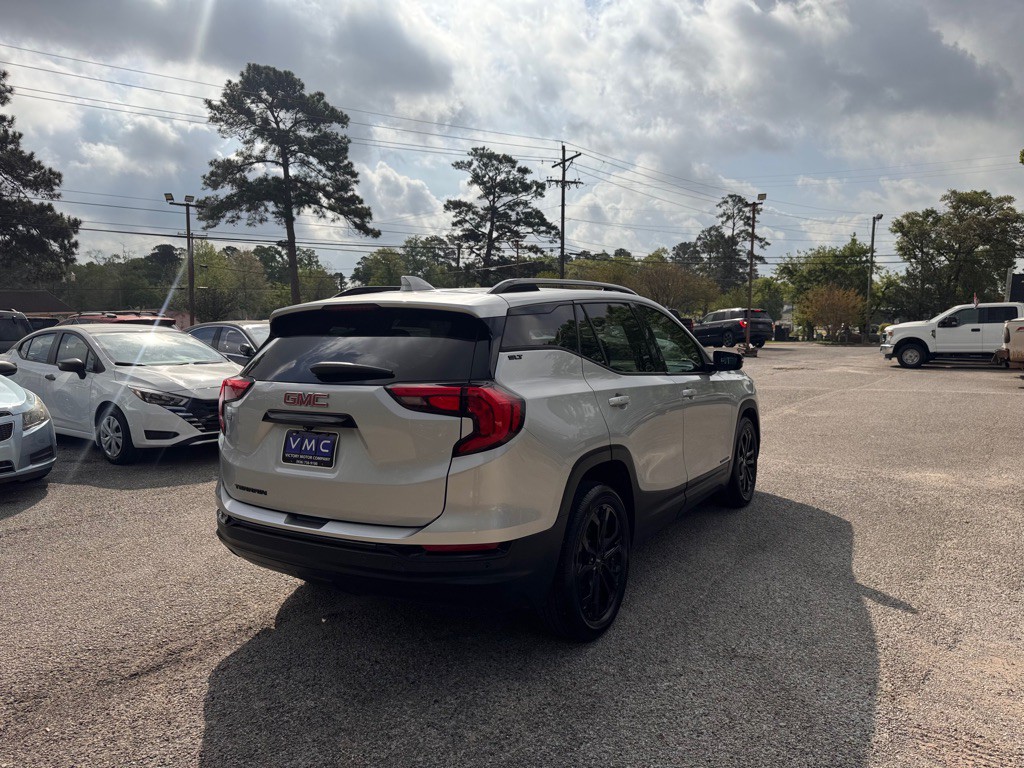 2020 GMC Terrain Image 8