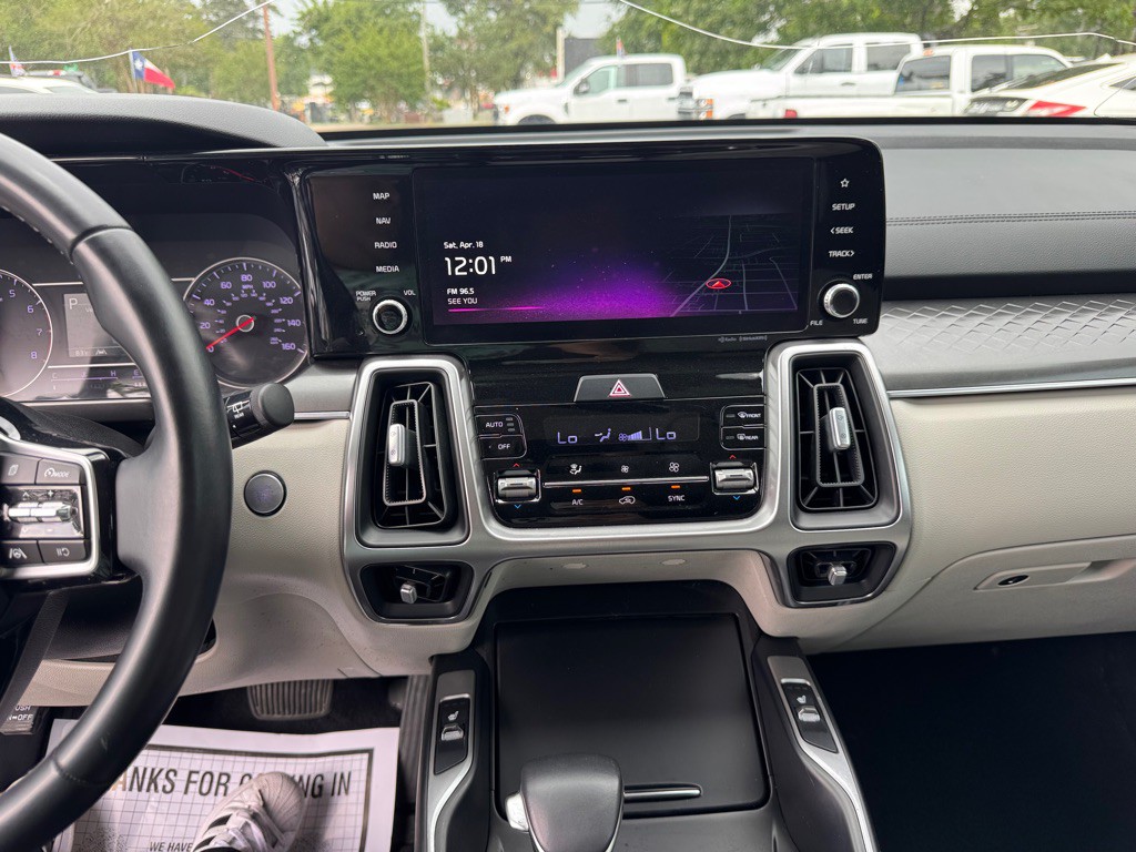 2022 Kia Sorento Image 17