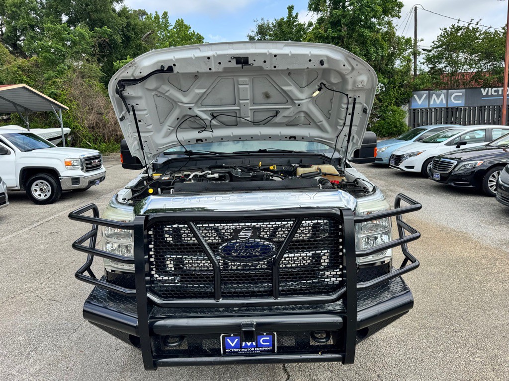 2016 Ford F-250 Image 4