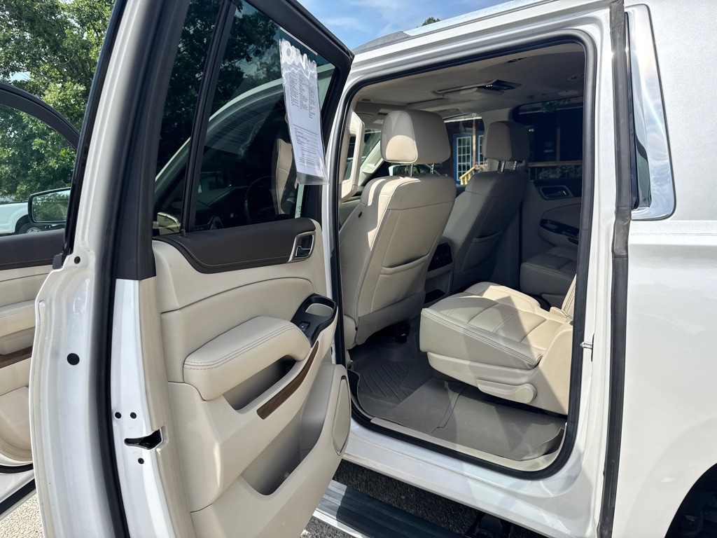 2020 GMC Yukon Image 11