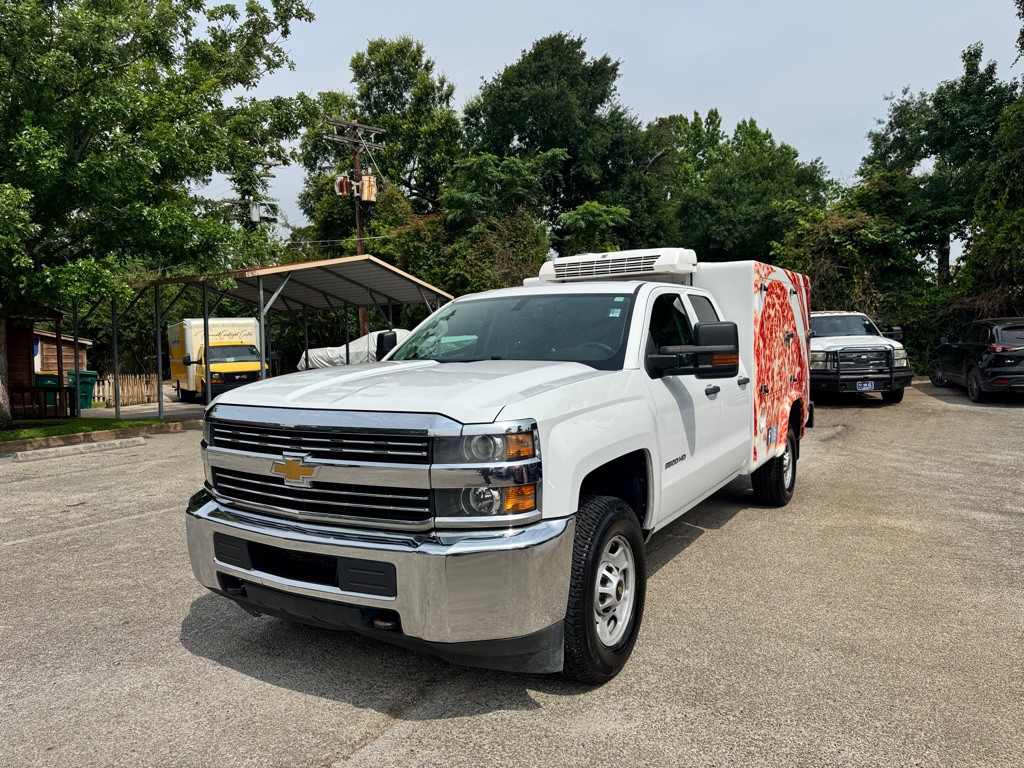 2015 Chevrolet Silverado 1500 Image 2
