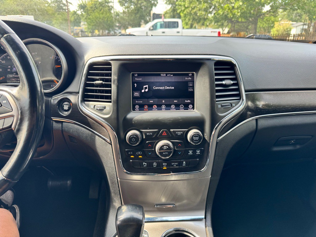 2018 Jeep Grand Cherokee Image 16