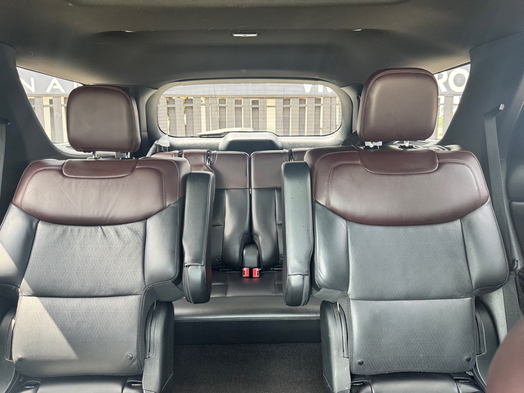 2020 Ford Explorer Image 14