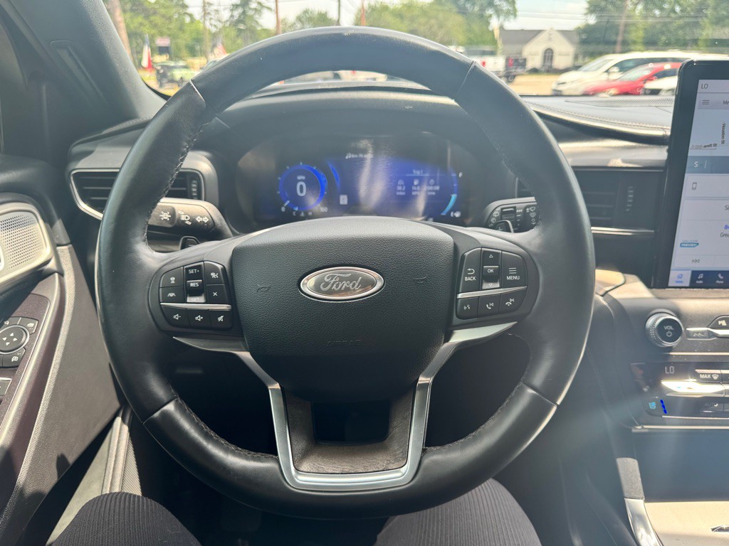 2020 Ford Explorer Image 17