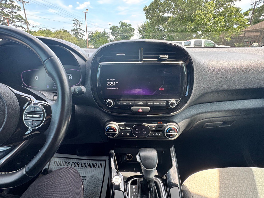 2023 Kia Soul Image 16