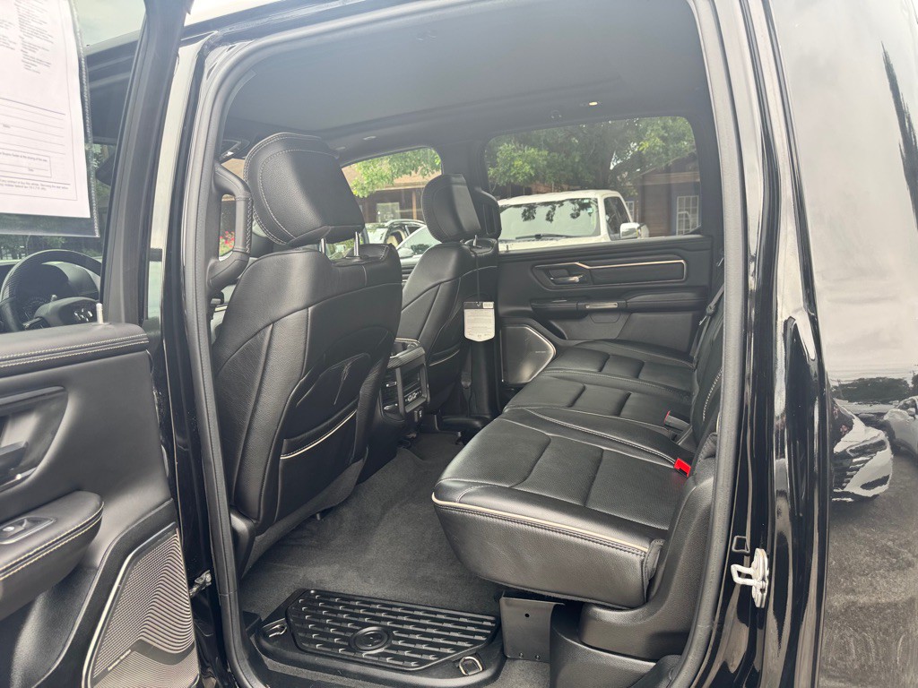 2020 RAM 1500 Image 11