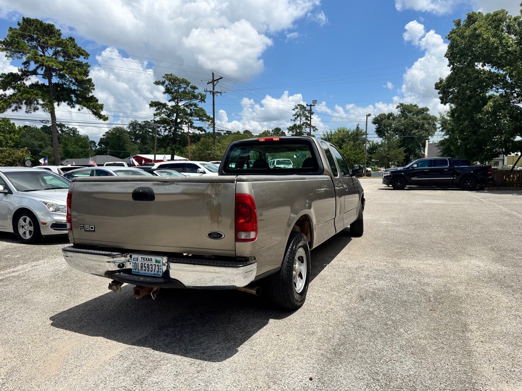 2004 Ford F-150 Image 7
