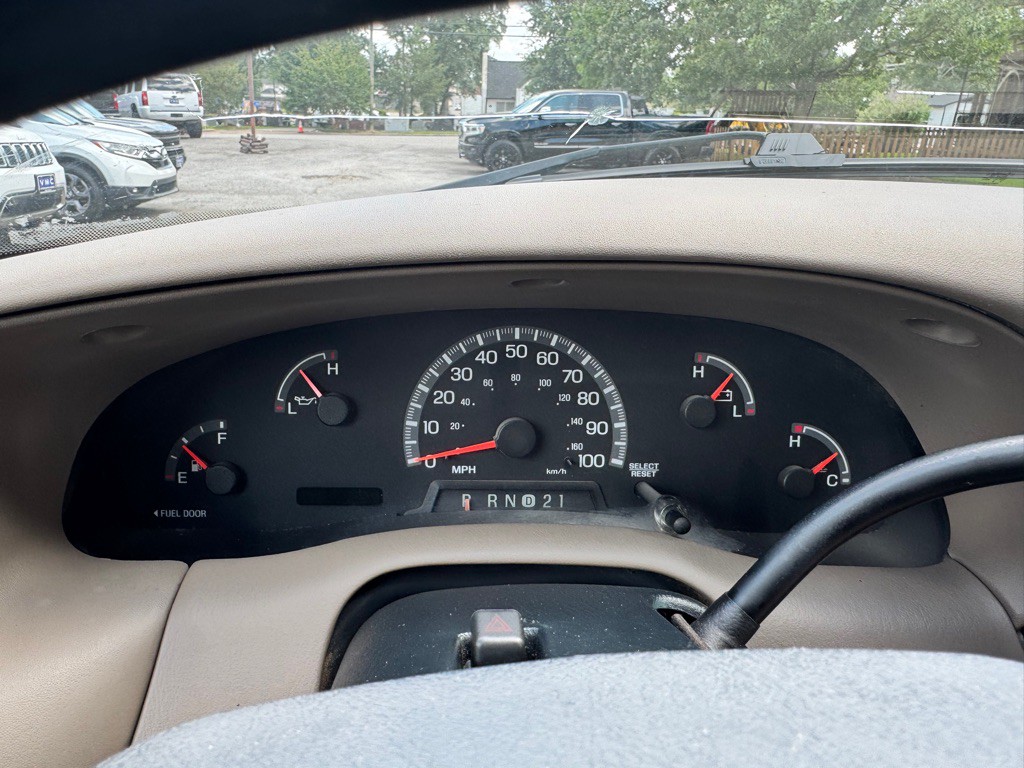 2004 Ford F-150 Image 16