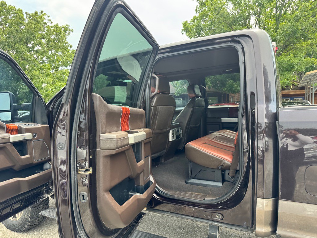 2019 Ford F-350 Image 10