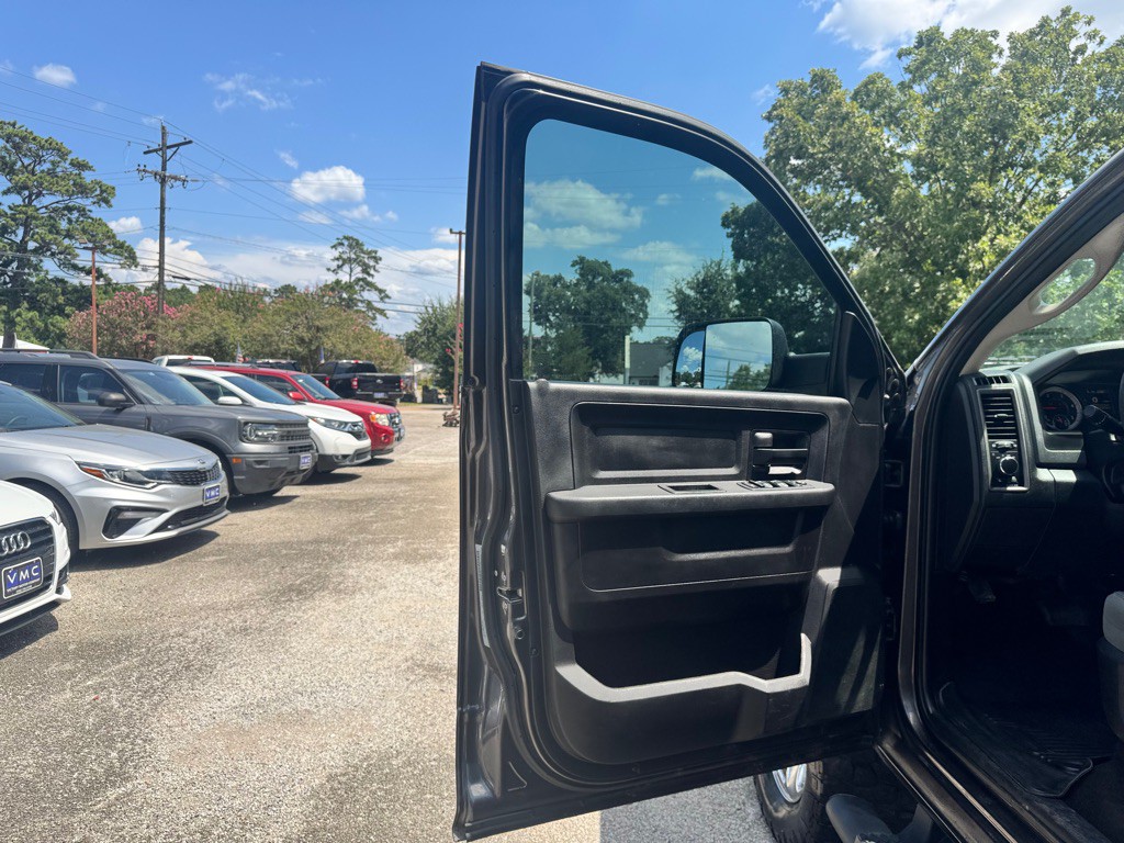 2018 RAM 2500 Image 17