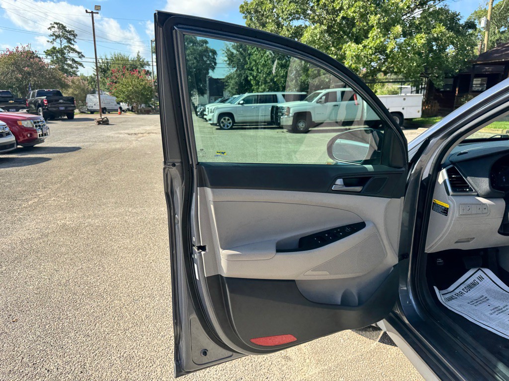 2017 Hyundai Tucson Image 10