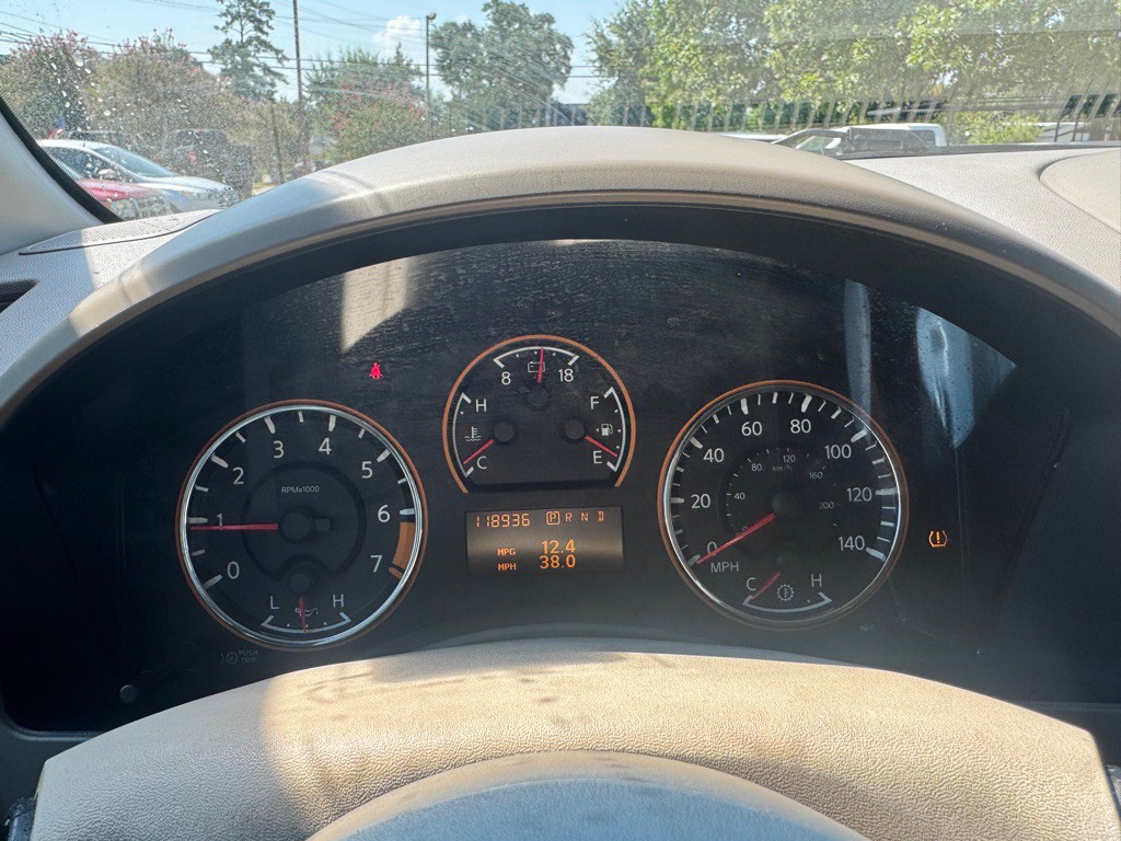 2010 Nissan Titan Image 17