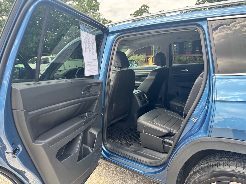 2021 Volkswagen Atlas Image 11