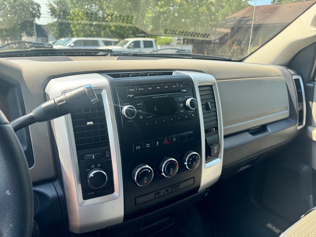 2012 Dodge Ram 3500 Image 15