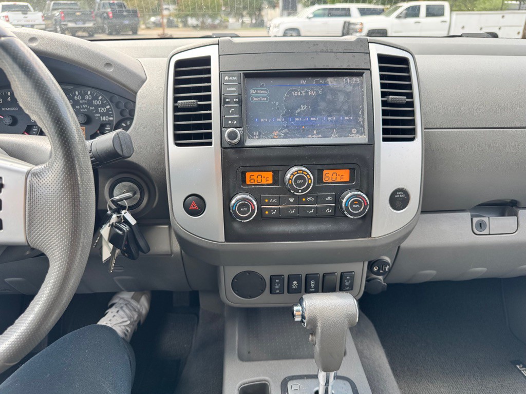 2019 Nissan Frontier Image 13