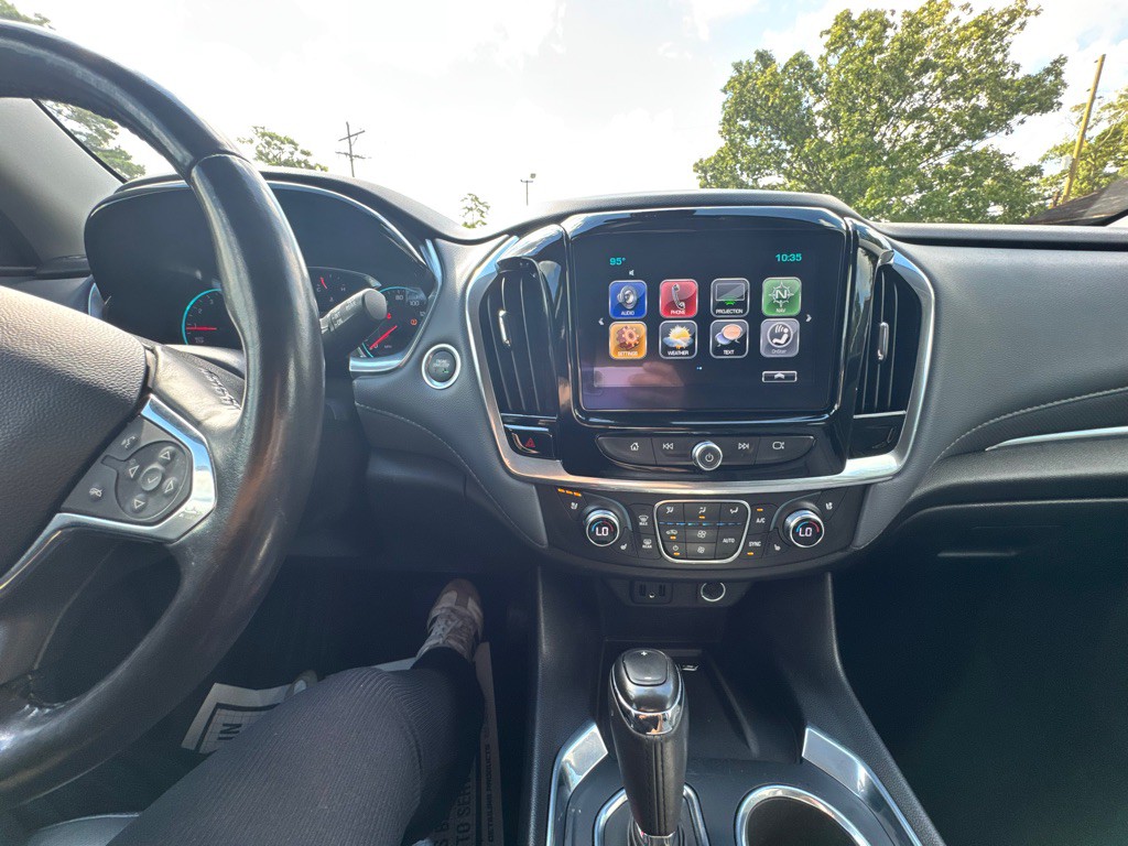 2019 Chevrolet Traverse Image 12