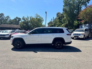 Image for 2022 Jeep Grand Cherokee L Laredo ID: 7672384