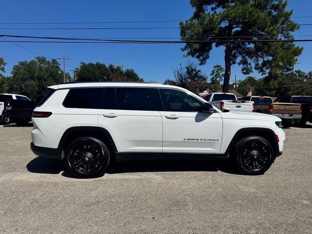 2022 Jeep Grand Cherokee Image 5