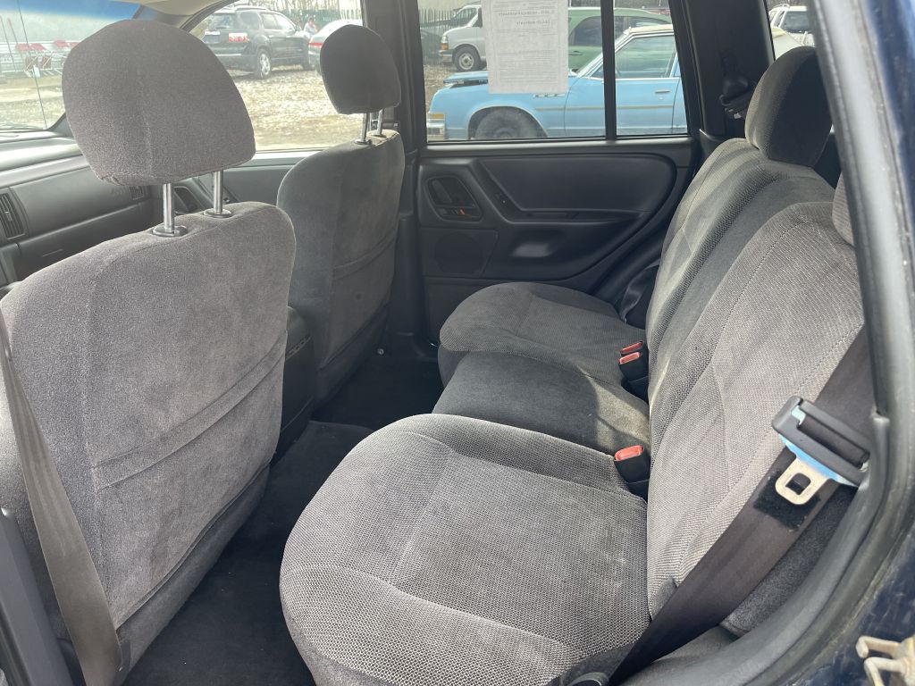 2001 Jeep Grand Cherokee Image 7