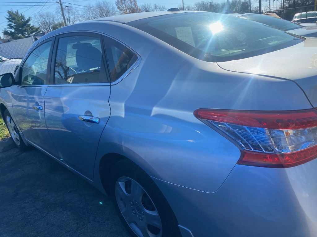 2015 Nissan Sentra Image 9