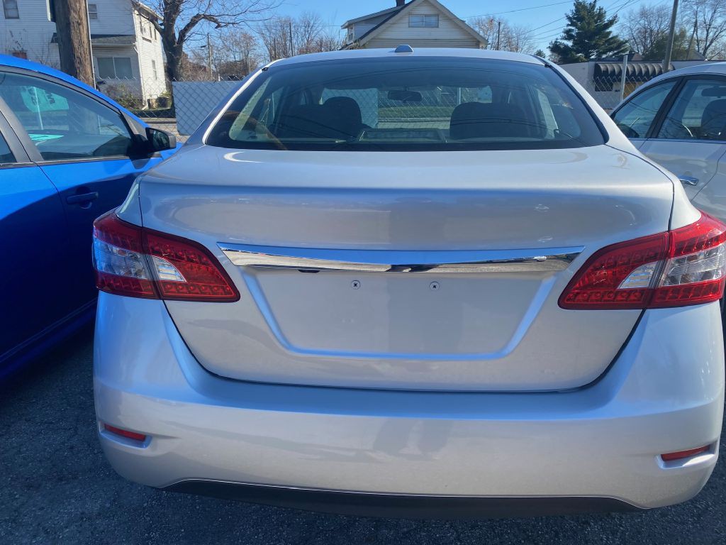 2015 Nissan Sentra Image 10