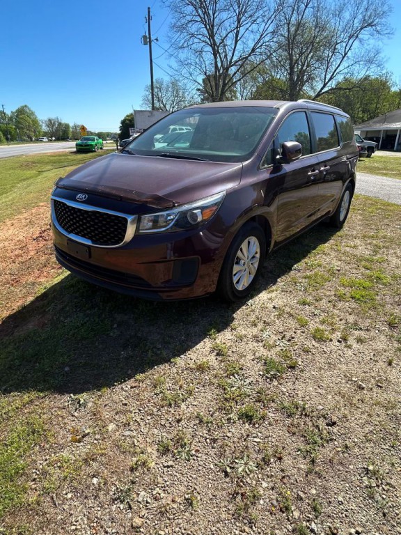 2018 Kia Sedona Image 2