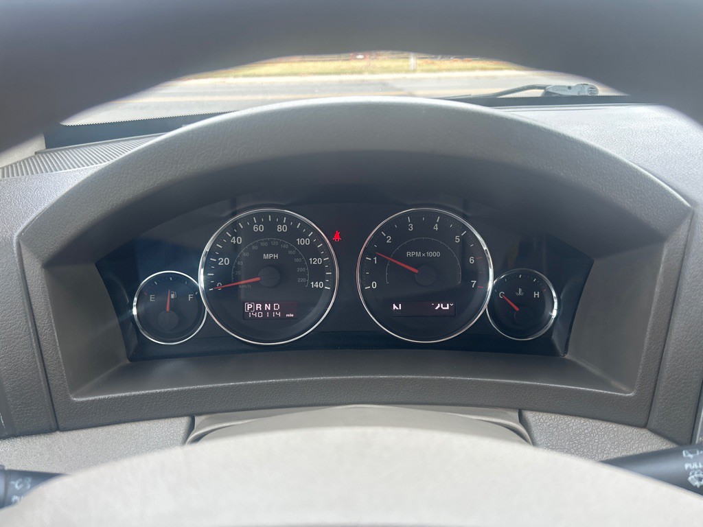 2009 Jeep Grand Cherokee Image 12