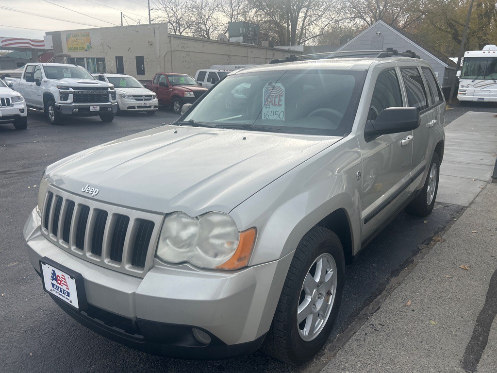 2009 Jeep Grand Cherokee Image 1