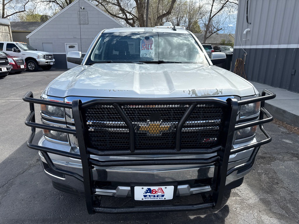 2015 Chevrolet Silverado 1500 Image 2