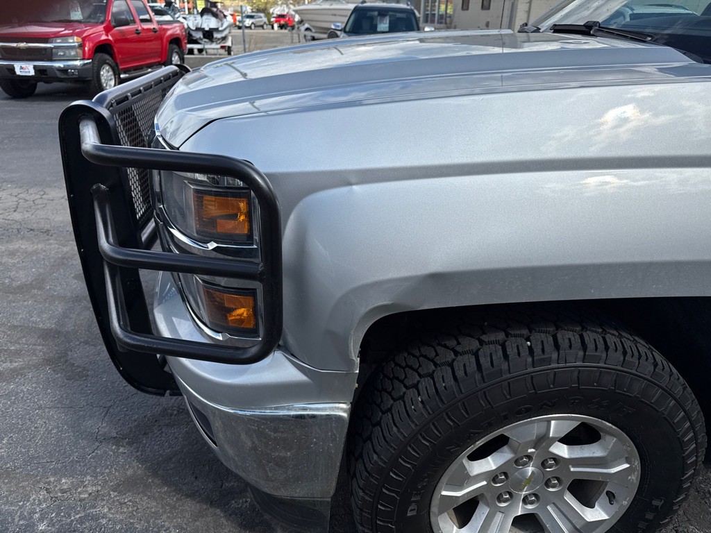 2015 Chevrolet Silverado 1500 Image 11
