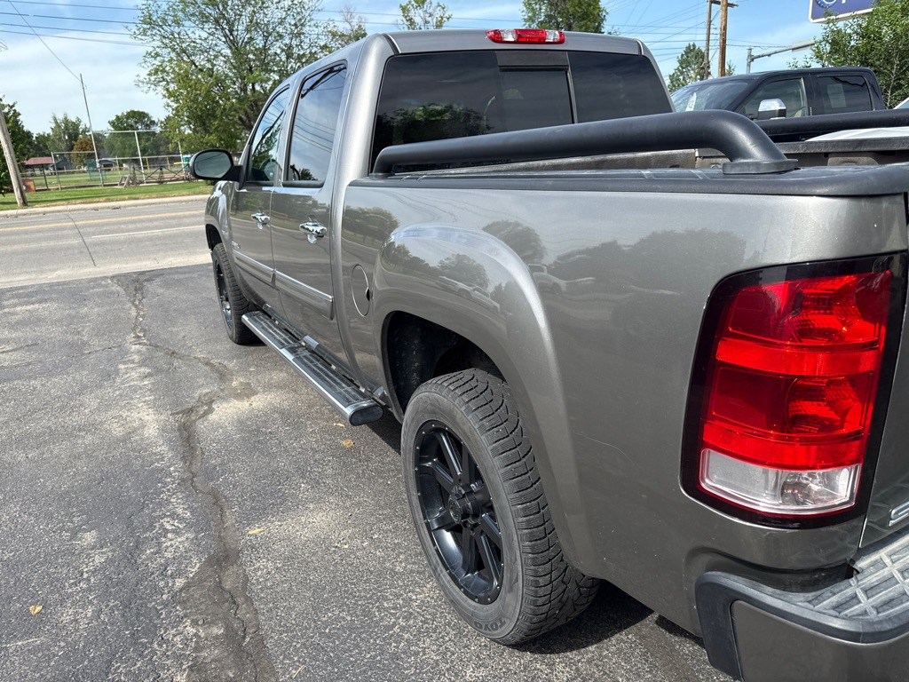 2012 GMC Sierra Image 8
