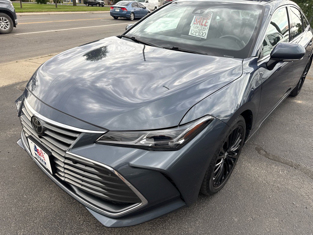 2019 Toyota Avalon Image 4