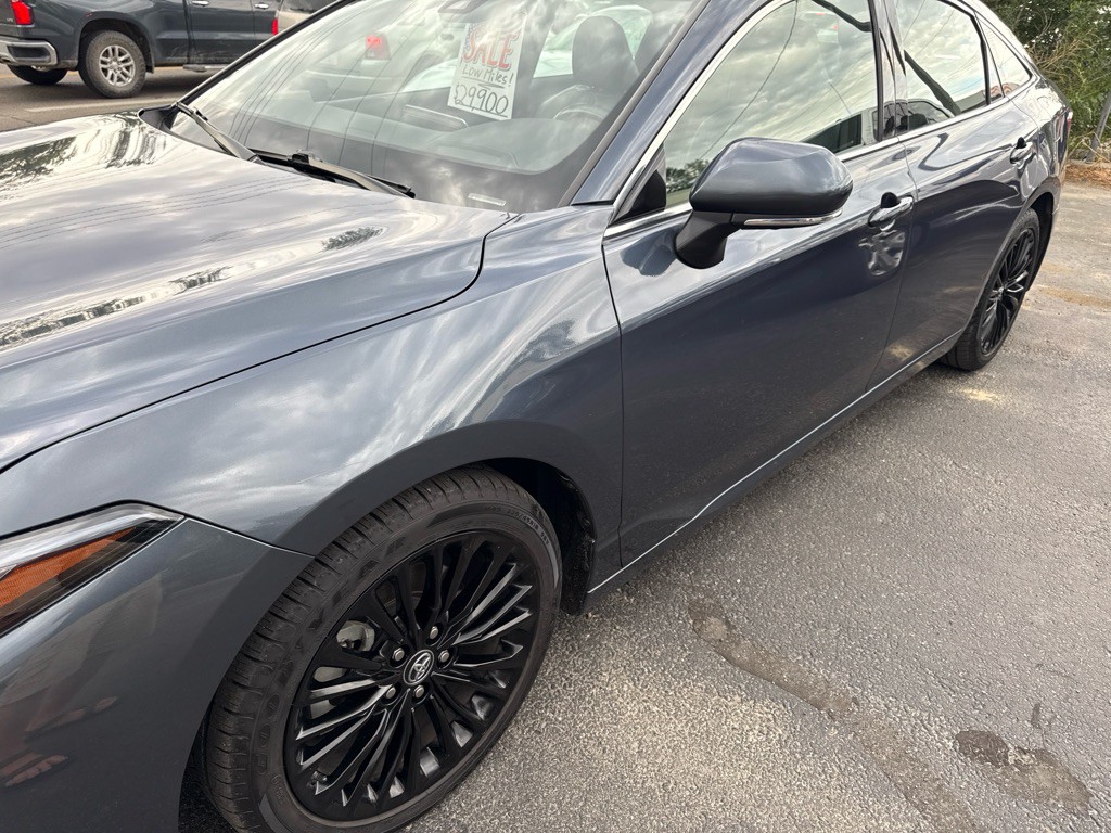 2019 Toyota Avalon Image 6