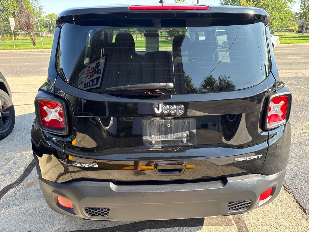 2018 Jeep Renegade Image 8