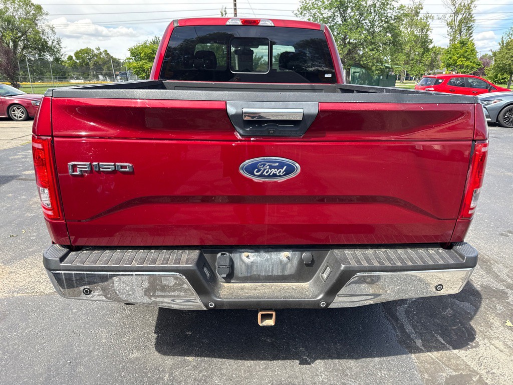 2015 Ford F-150 Image 9