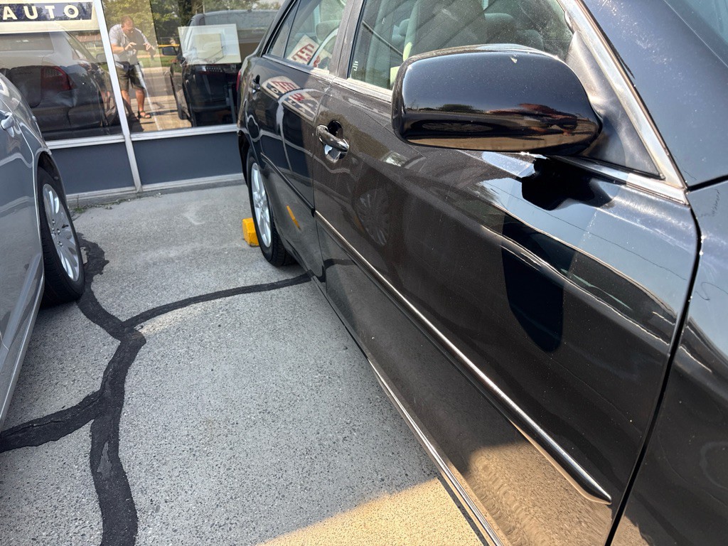 2010 Toyota Camry Image 13