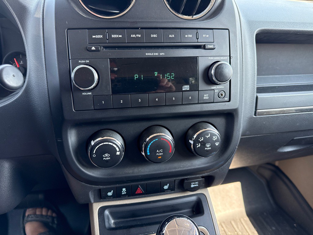 2011 Jeep Patriot Image 14