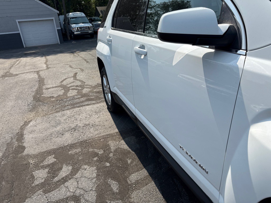 2015 GMC Terrain Image 6