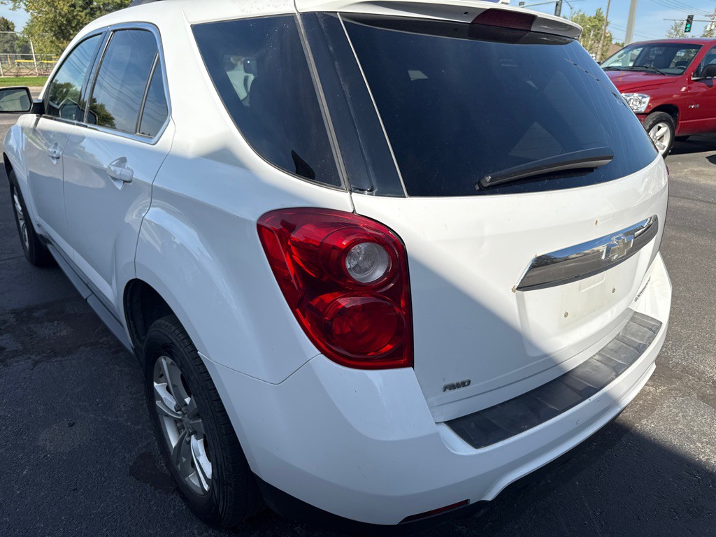 2010 Chevrolet Equinox Image 8