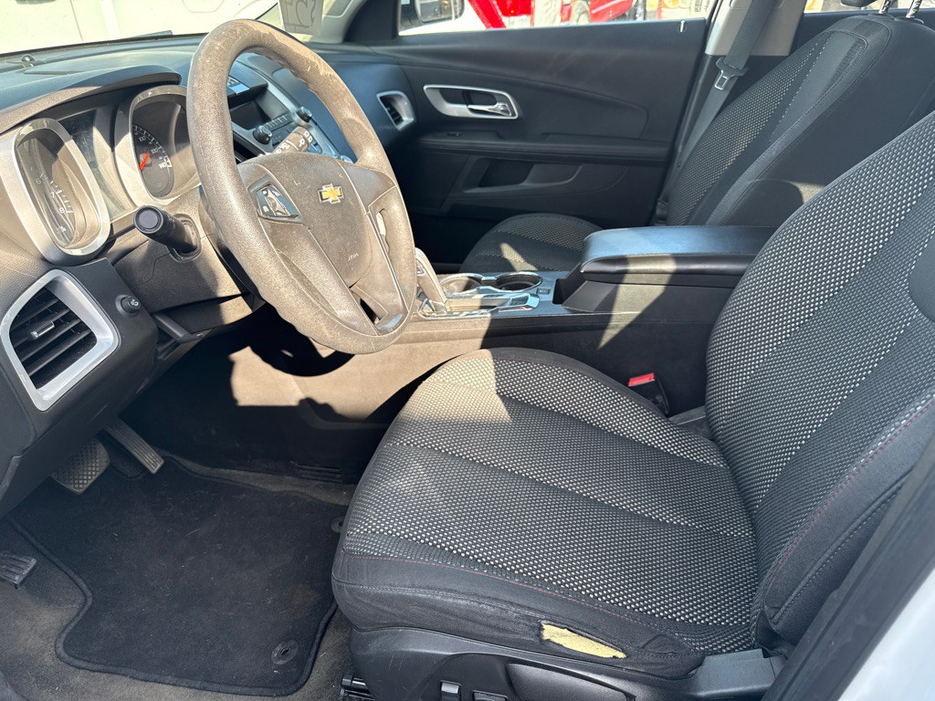 2010 Chevrolet Equinox Image 11